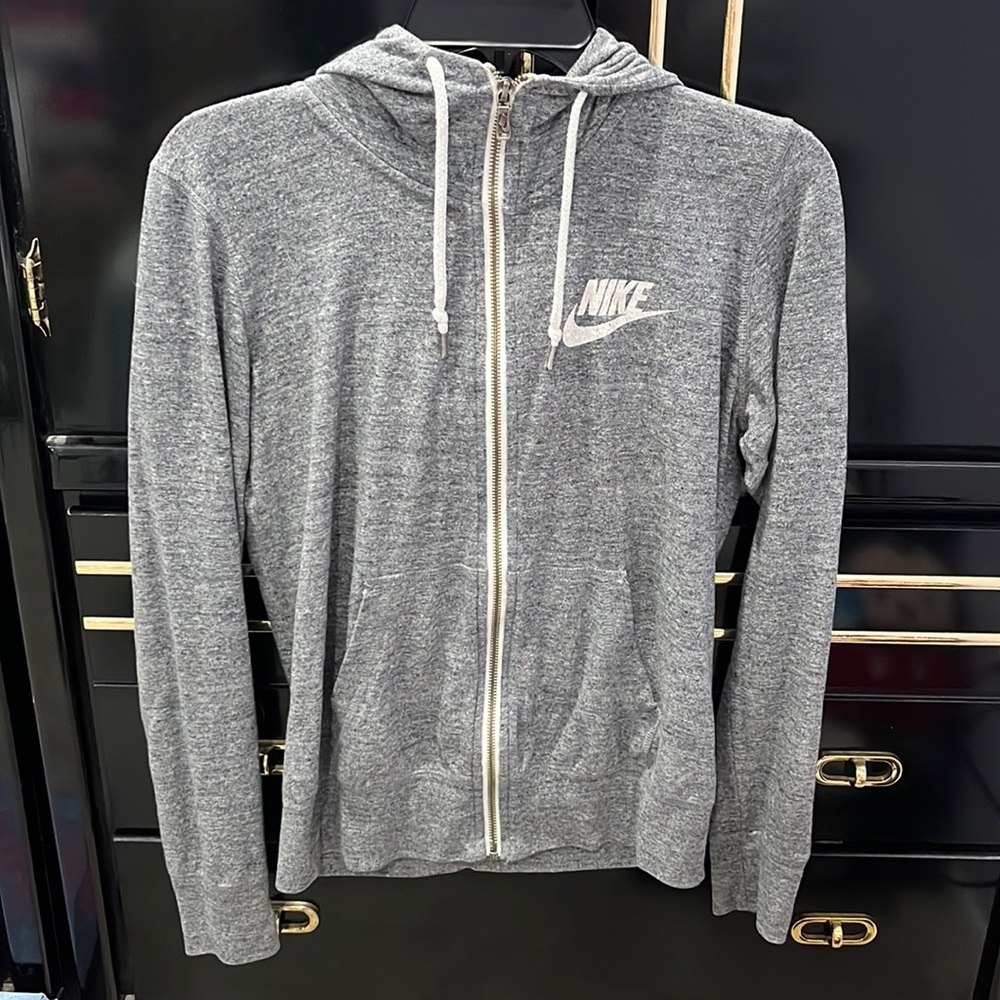 NIKE gray light jacket